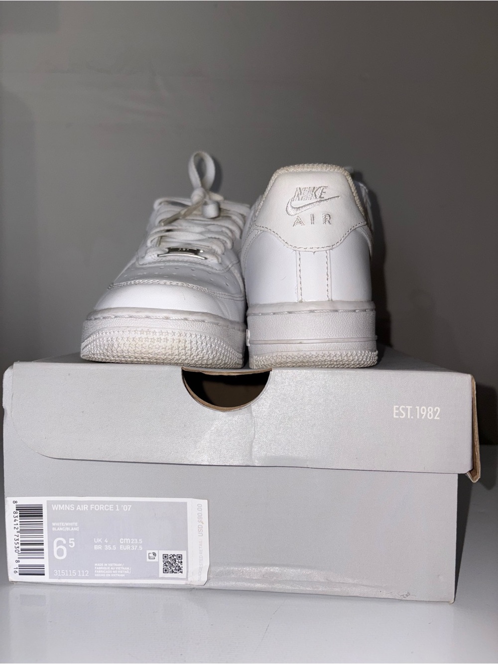 Nike White Leather Low-Top Sneakers
